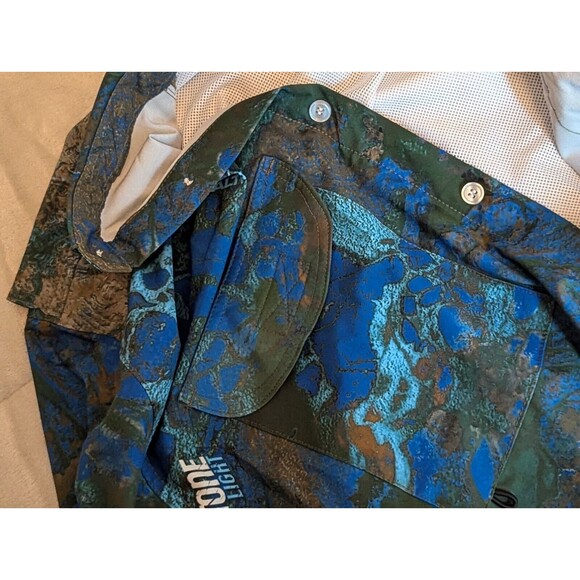 Keystone Light Realtree G&G Outfitters  Vented Fishing Button up Shirt Men's  L - Picture 9 of 10